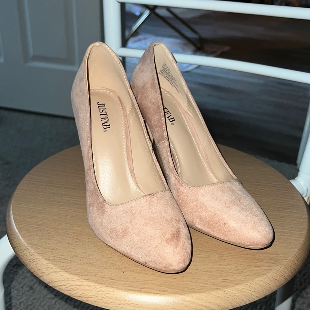 Just fab light pink stilettos. Worn once. Great condition. Size 8